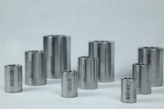 天山直螺纹钢筋套筒制作流程